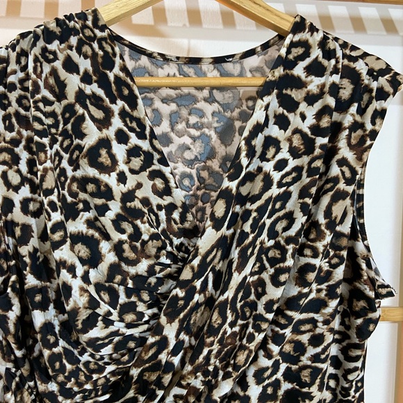 Animal Print Tops. Size- XL - Picture 7 of 8
